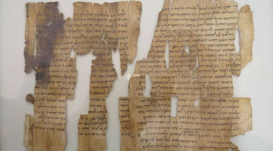 fragmentos inéditos de manuscritos de Qumrán
